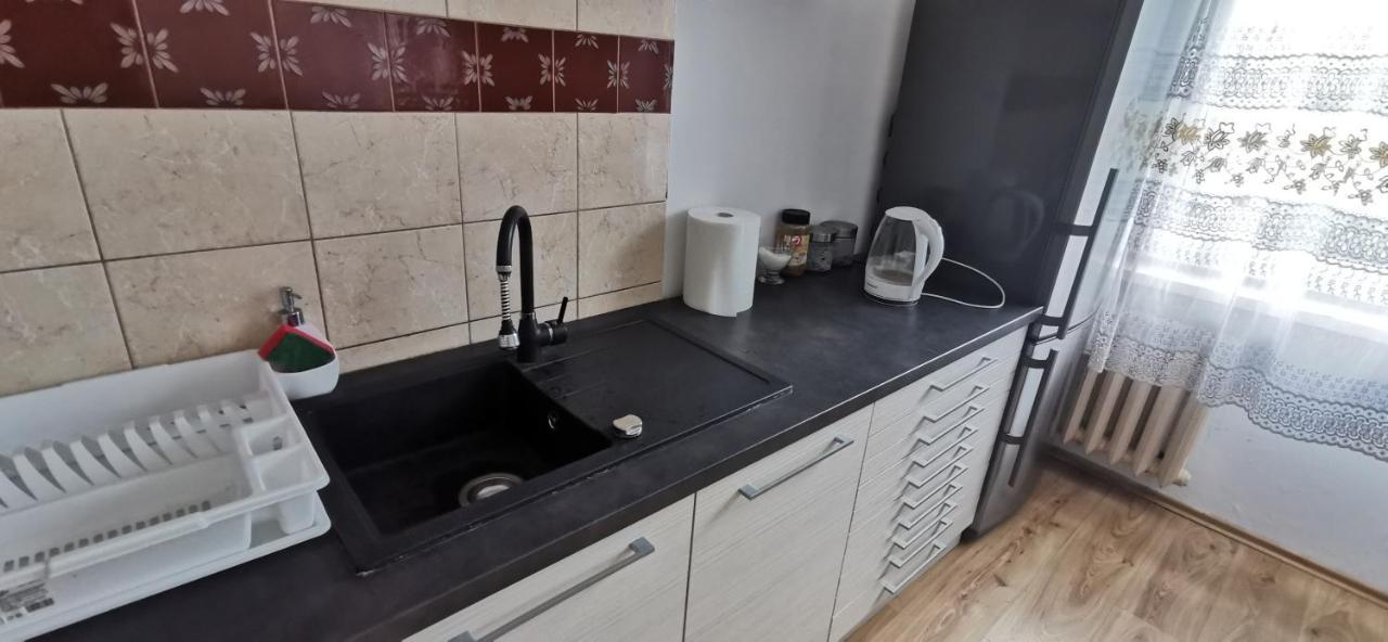Kawalerka Z Balkonem 27 Apartment Czestochowa Ngoại thất bức ảnh
